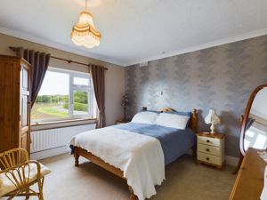 Bedroom- click for photo gallery